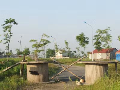 Khu đô thị Hà Phong giờ để... cỏ mọc