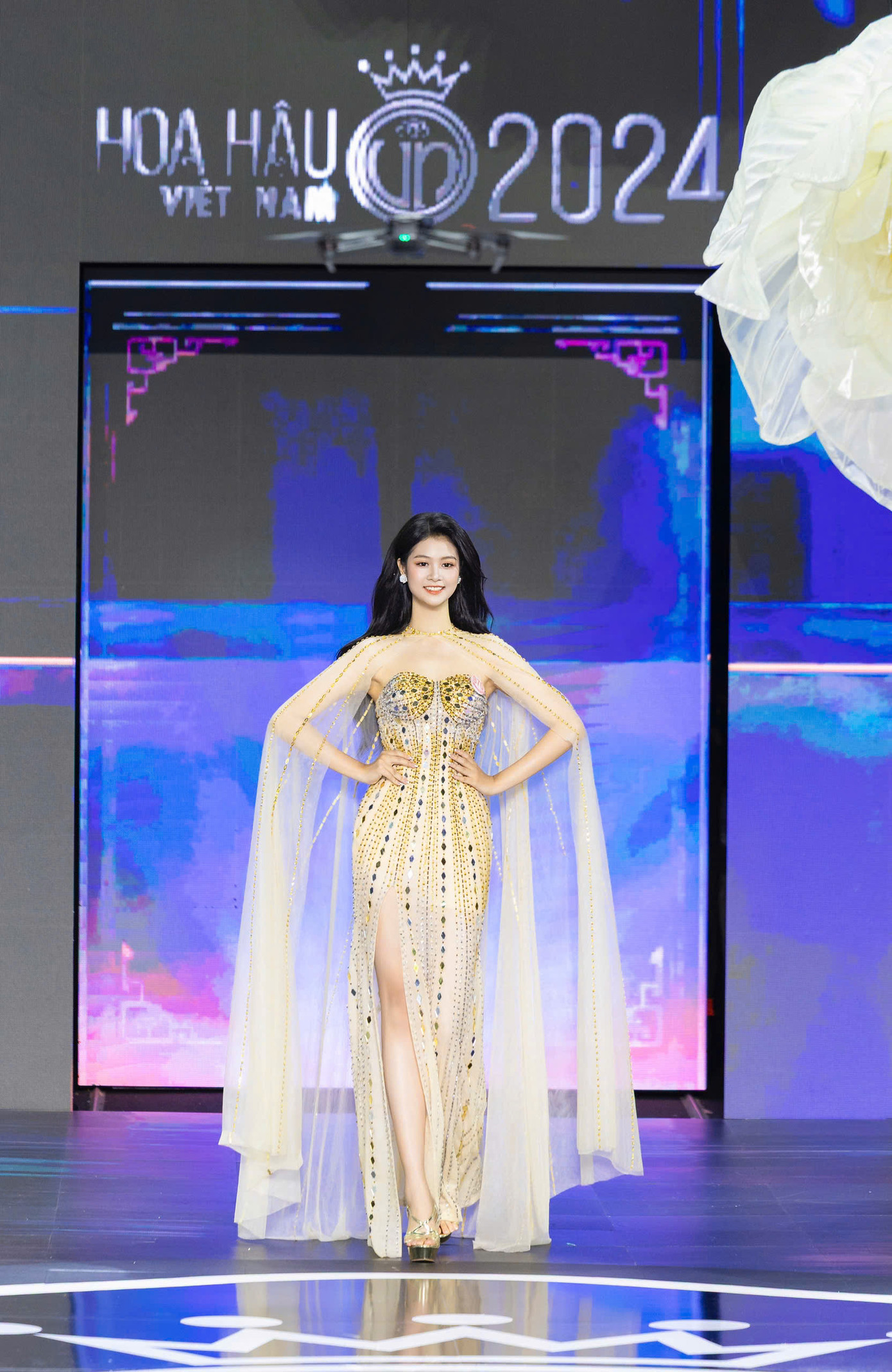 Với những nỗ lực, Phương Linh đã được xướng tên vào top 25 thí sinh của vòng chung kết Hoa hậu Việt Nam 2024. Cô cho biết Hoa hậu Việt Nam là trải nghiệm đáng nhớ của tuổi thanh xuân, giúp cô bước ra khỏi vòng tay gia đình để hoàn thiện bản thân.