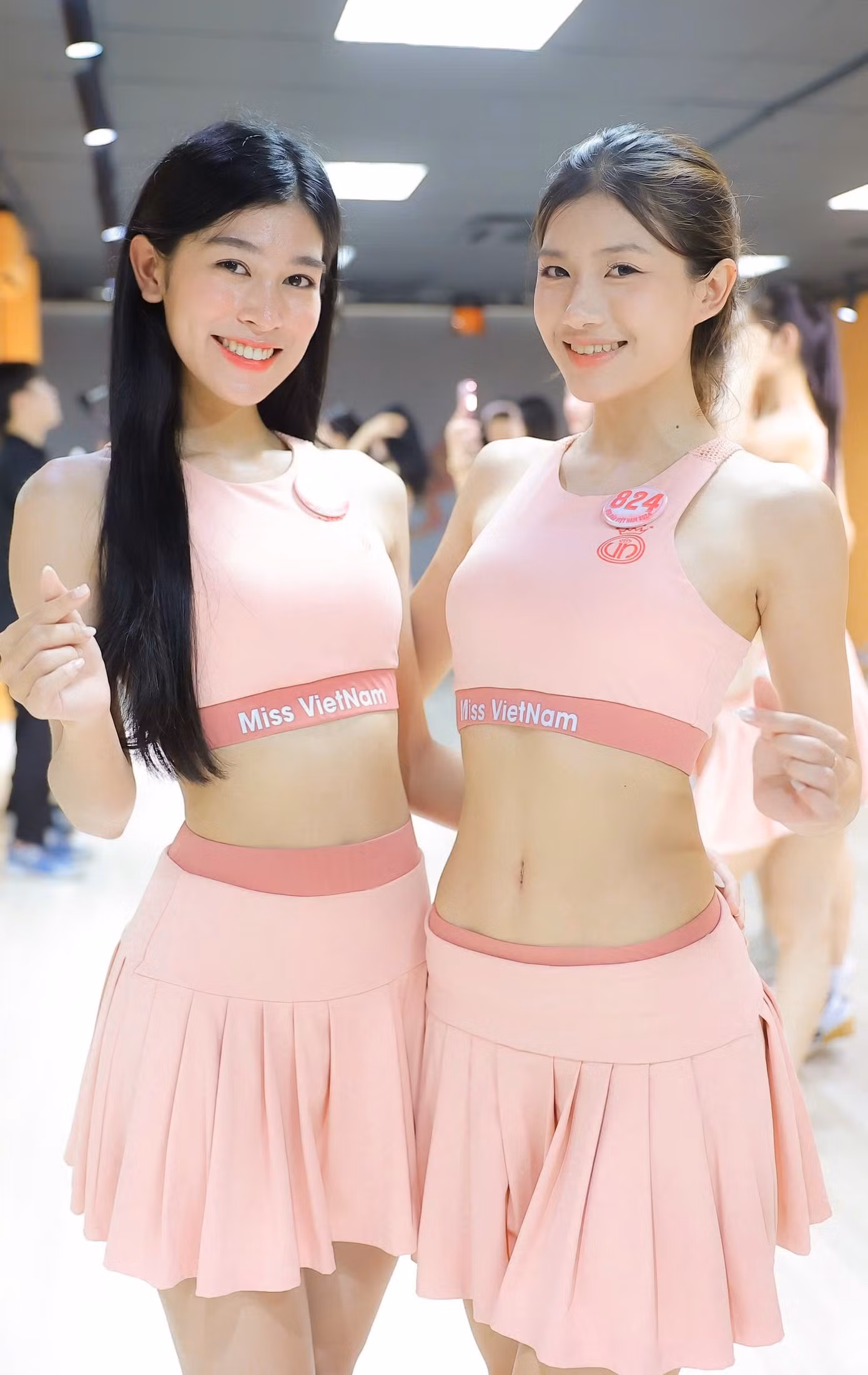 Thanh Thảo là sinh viên năm nhất chuyên ngành Luật thương mại quốc tế của Học viện Ngoại giao. Cô đạt trình độ IELTS 7.5, có thể giao tiếp trôi chảy bằng tiếng Pháp nhờ quá trình học tập, rèn luyện ngoại ngữ từ năm 6 tuổi.