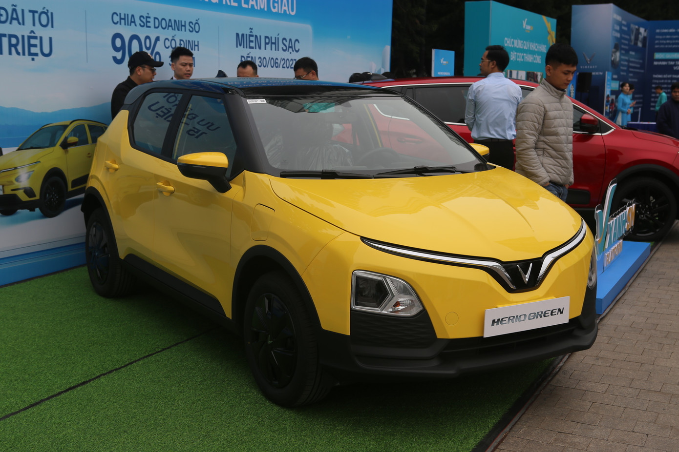Bên cạnh Minio Green và Limo Green, 2 dòng xe còn lại của VinFast Green là Herio Green và Nerio Green cũng được phân phối độc quyền qua kênh GSM.