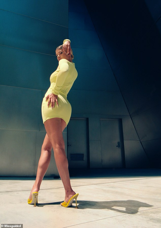 Sofia Richie khoe vóc dáng tròn đầy cực gợi cảm ảnh 3