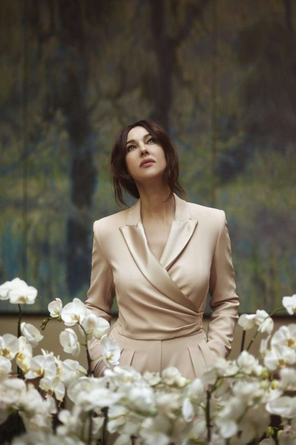 'Tượng đài nhan sắc Ý' khiến chị em phải ghen tị với vẻ đẹp không tuổi ảnh 4