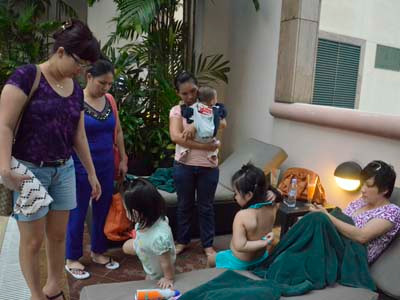 Các cháu gọi Bằng Kiều bằng ông cũng tham dự