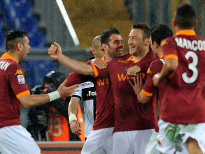 CLB AS Roma sẽ không sang Việt Nam thi đấu như kế hoạch. Ảnh: Getty 