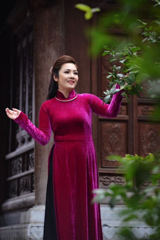 Nữ ca sỹ từng bỏ học vì nhà nghèo khó ra album Ca Huế ảnh 2