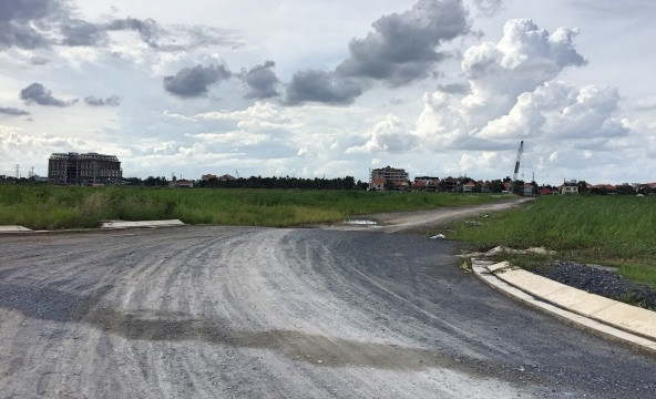 Dự án tỷ USD ven sông Sài Gòn cỏ mọc um tùm ảnh 5