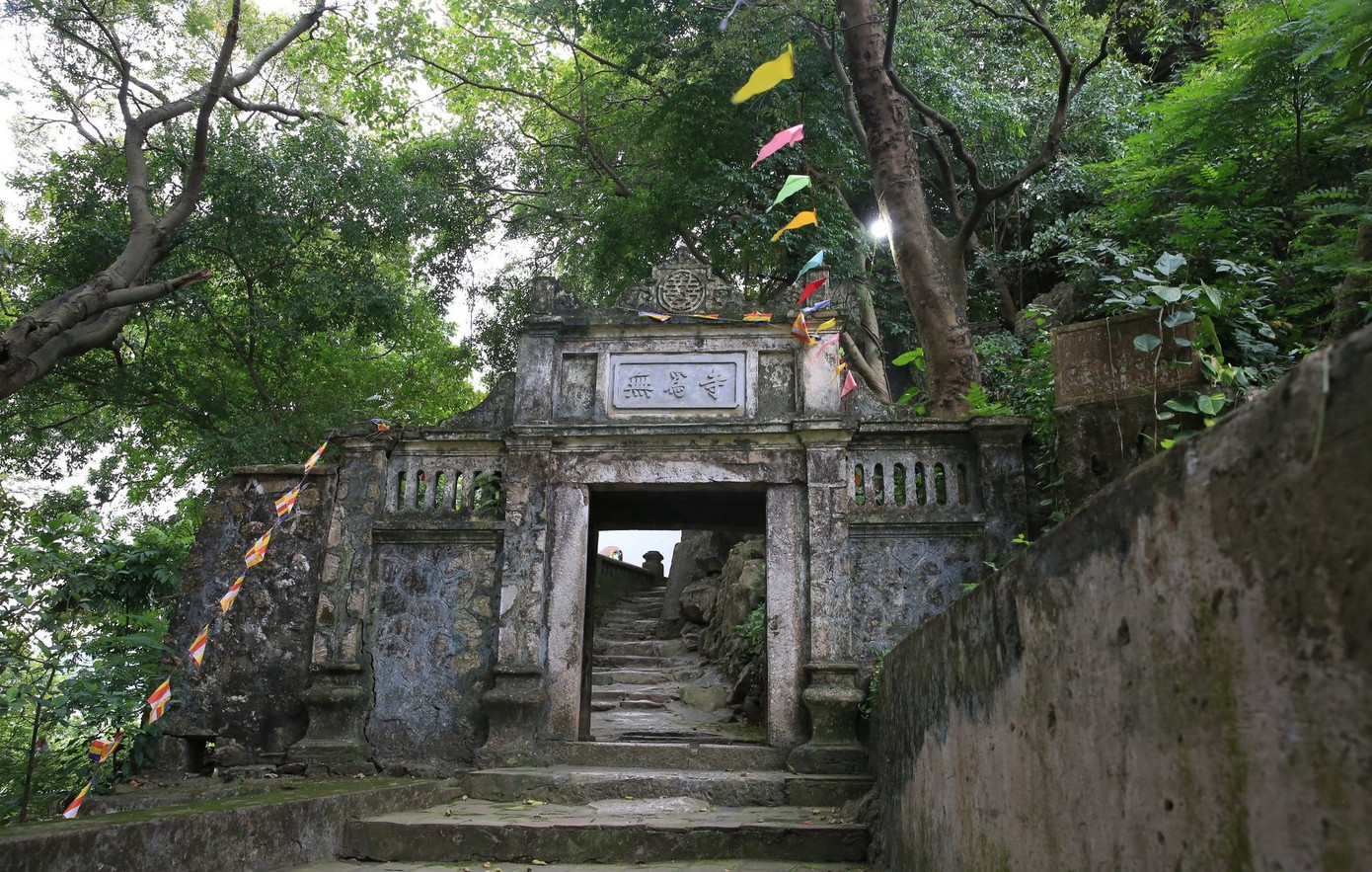 Cụm di tích chùa Trầm. Cụm di tích chùa Trầm.