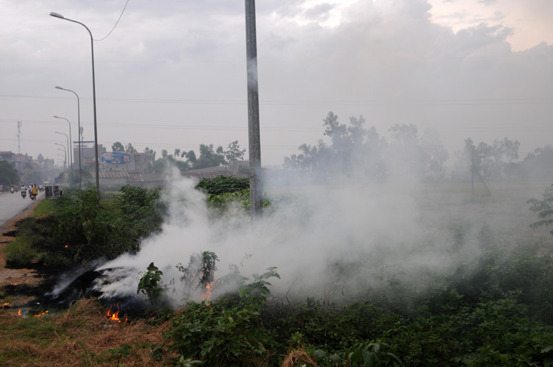 Đây cũng là một trong những nguyên nhân khiến khu vực nội thành Hà Nội chiều tối thường có hiện tượng khói mù
