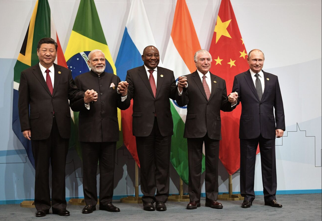Lãnh đạo BRICS tại thượng đỉnh ở Nam Phi (Ảnh: Sputnik) Lãnh đạo BRICS tại thượng đỉnh ở Nam Phi (Ảnh: Sputnik)