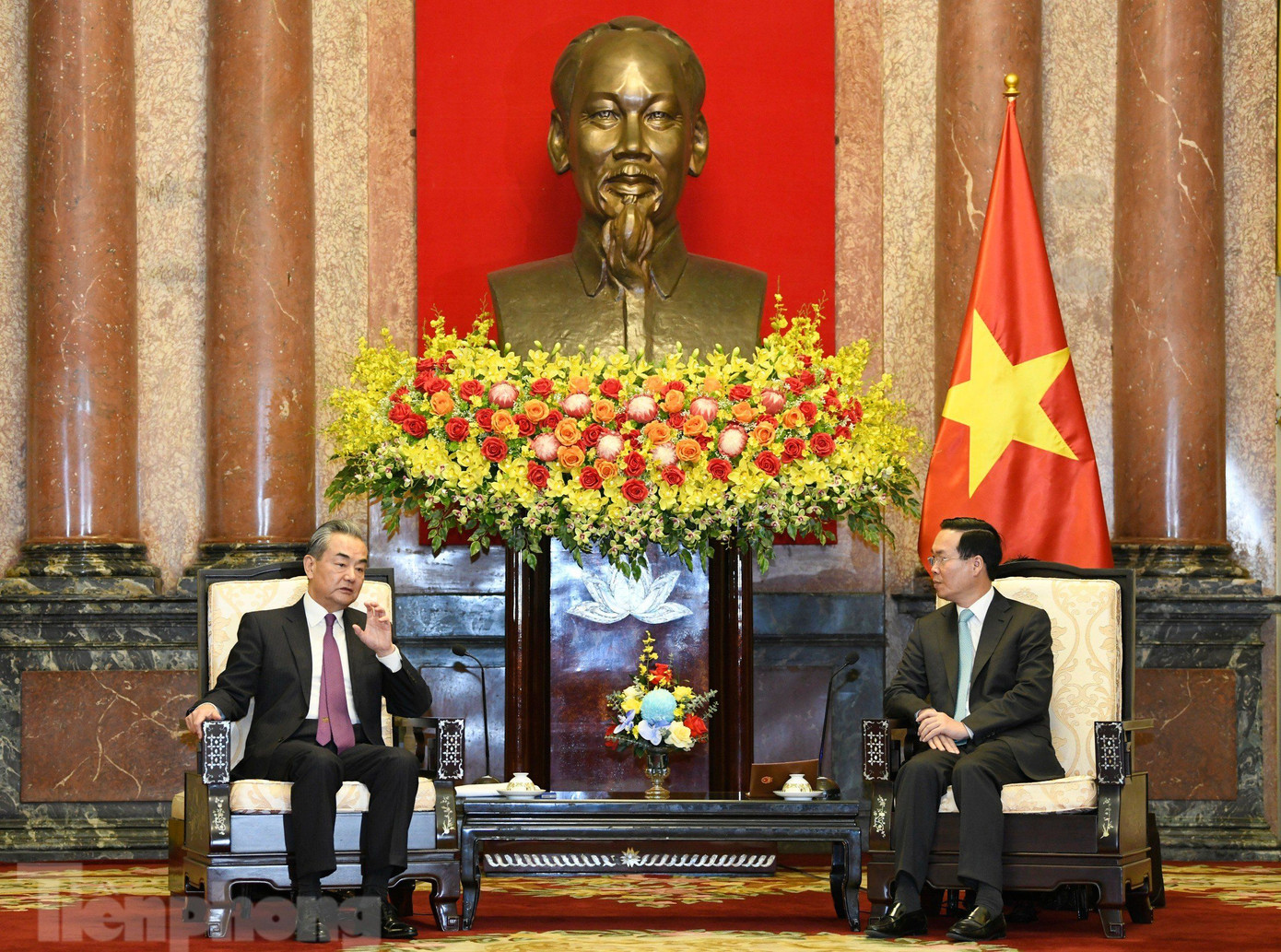 Ông Vương Nghị đến Hà Nội từ ngày 1-2/12. (Ảnh: Như Ý)