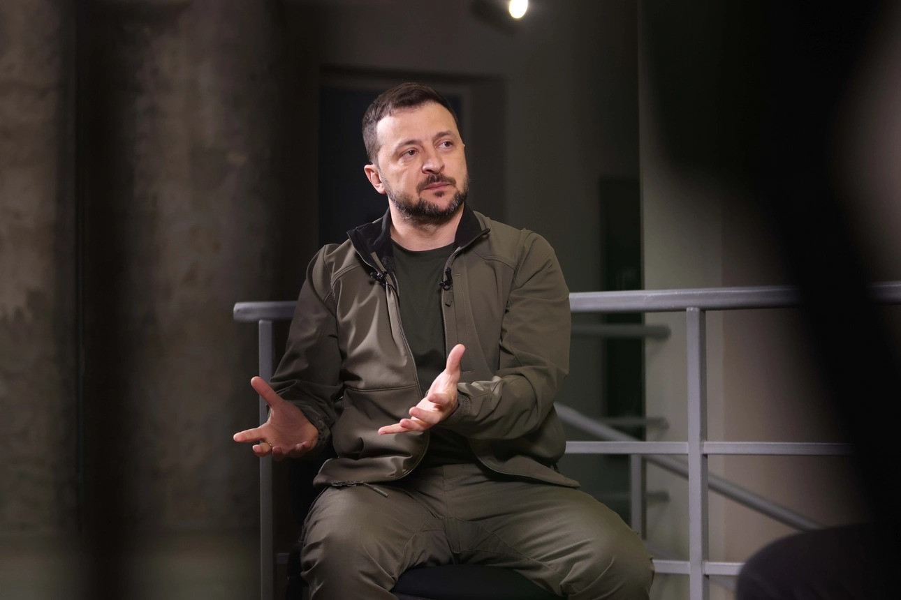 Tổng thống Ukraine Volodymyr Zelensky trả lời phỏng vấn Politico. Ảnh: Politico