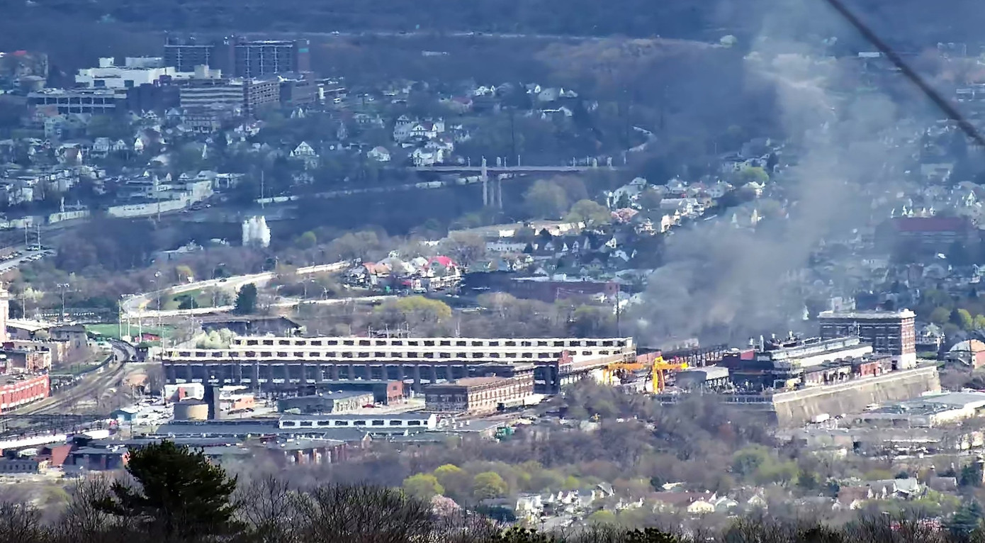 Hiện trường vụ cháy. Ảnh: Facebook Hiện trường vụ cháy. Ảnh: Facebook