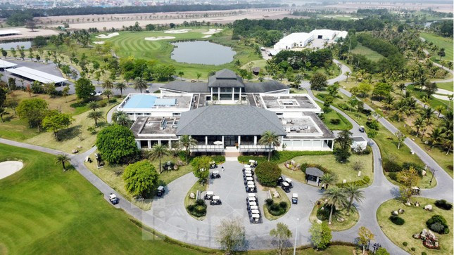 Thủ tướng Chính phủ chấp thuận đề xuất của Vingroup tăng tổng mức đầu tư dự án Vinpearl Golf Hải Phòng từ gần 18.000 tỷ đồng lên mức 55.870 tỷ đồng, tăng gần 3 lần so với tổng vốn đầu tư ban đầu.