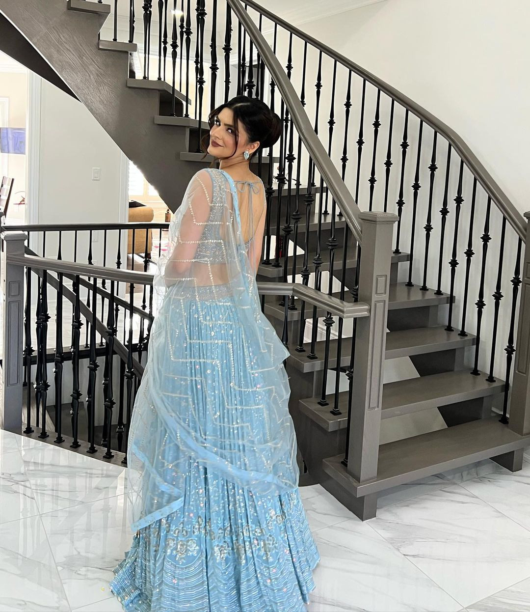 Đại diện Canada tại cuộc thi Miss Earth 2023 tổ chức ở Việt Nam là người đẹp Layanna Robinson. Chung cuộc, cô vào top 20.