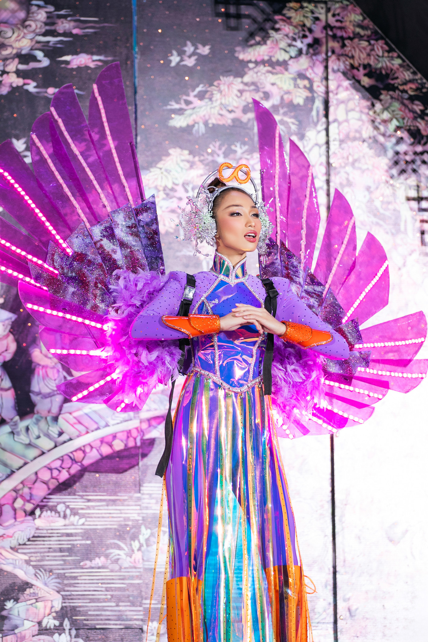 Khác với những năm trước, Hoa hậu Hoàn vũ Việt Nam 2023 chỉ trao giải cho hoa hậu và á hậu, không có á hậu 2.