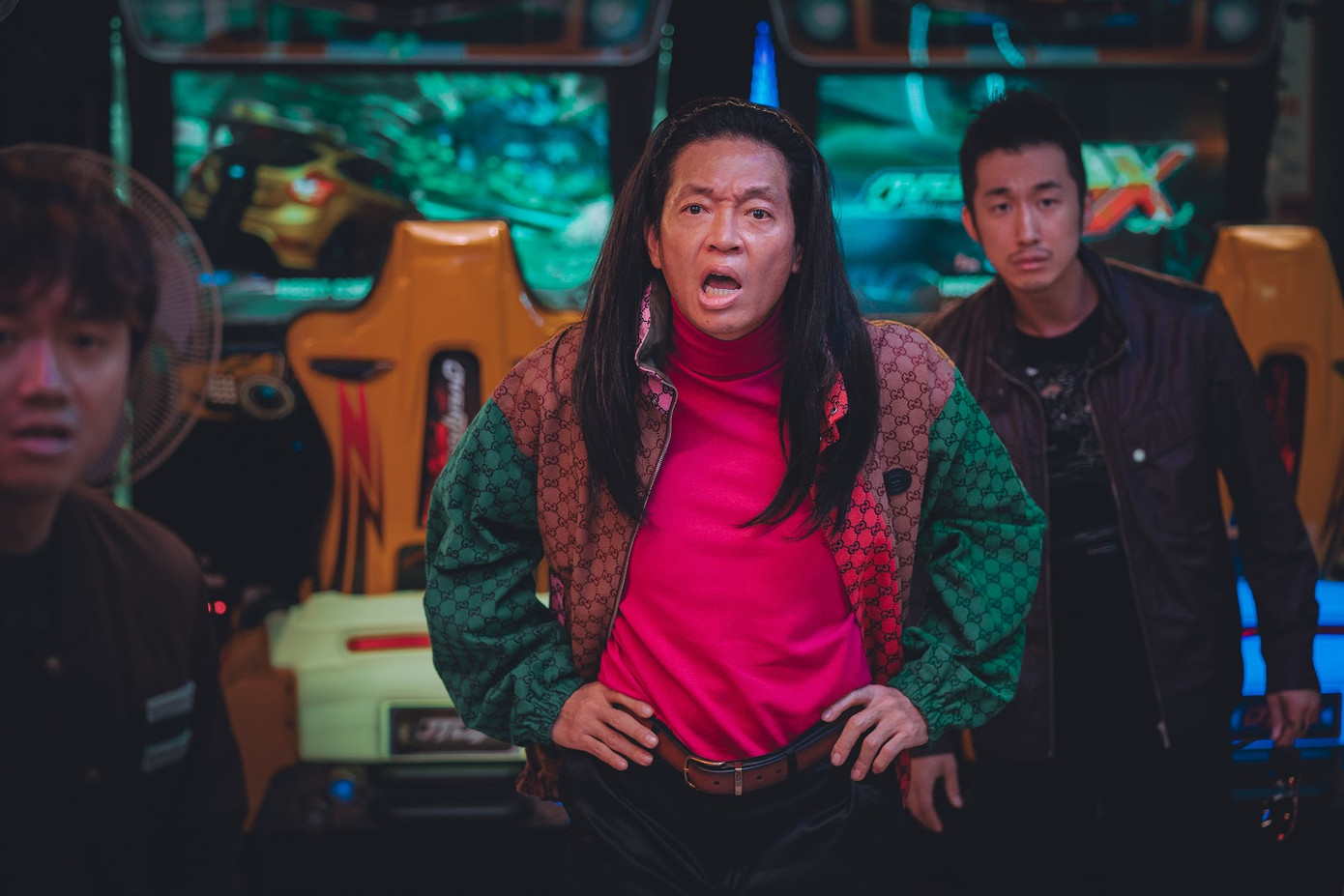 Park Ji Hwan điểm nhấn vô cùng thú vị bên cạnh dàn vai chính của Ma Dong Seok và Kim Moo Yul.