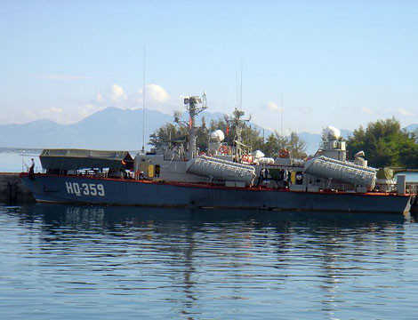 Đầu những năm 1980, Việt Nam nhận viện trợ 8 tàu tên lửa Osa II (project 205U) và trang bị cho hải quân