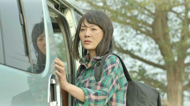 Thanh Hương trong phim "Mùa hoa tìm lại".