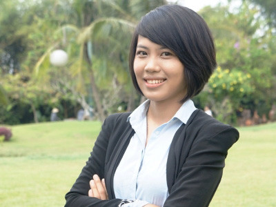 Cô SV năm cuối là “bà” giám đốc chuỗi thức ăn sạch.