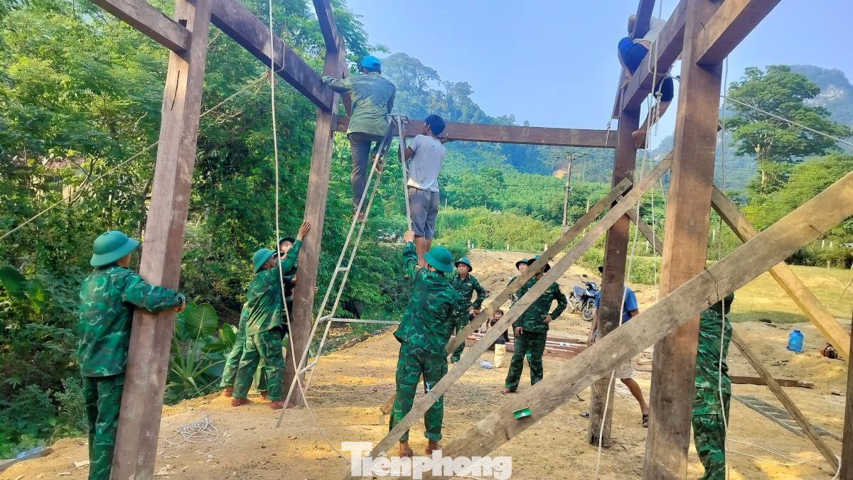 Chương trình đã đóng góp ngày công để sửa chữa nhà; xây dựng mới 3 nhà tình thương, 2 nhà “Đại đoàn kết”, 12 công trình “vệ sinh vì cộng đồng”…