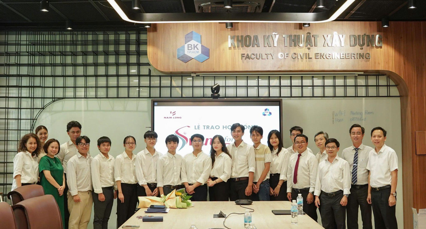 Tập đoàn Nam Long trao học bổng cho Trường Đại học Bách Khoa - ĐHQG-HCM