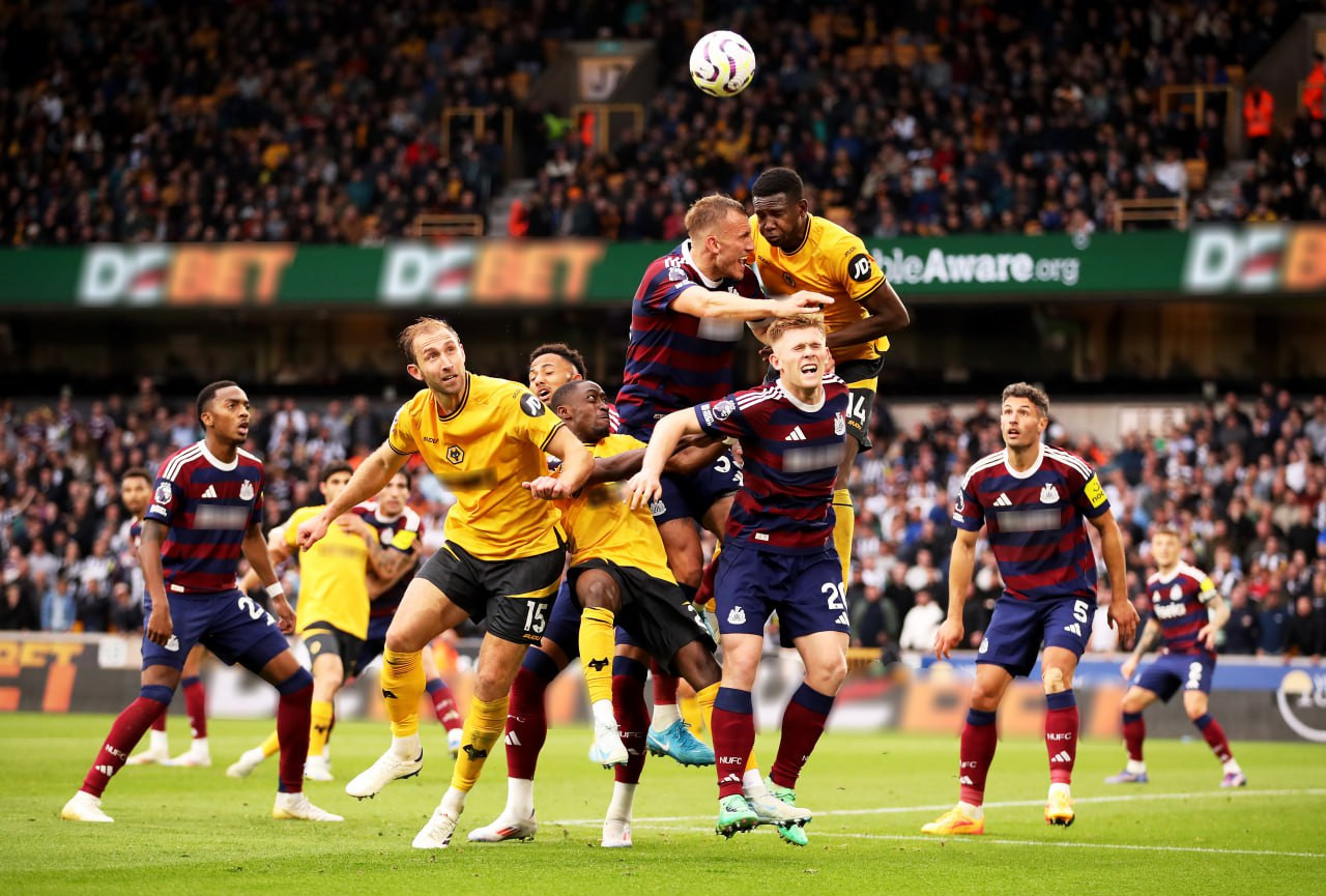 Wolves đang trải qua một mùa giải đầy thách thức. Liệu Gary O’Neil có điều chỉnh chiến thuật để giúp “Bầy Sói" tìm lại phong độ? Wolves đang trải qua một mùa giải đầy thách thức. Liệu Gary O’Neil có điều chỉnh chiến thuật để giúp “Bầy Sói" tìm lại phong độ?