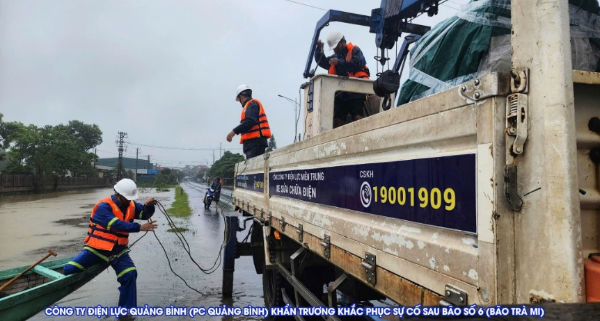Điện lực Quảng Bình khắc phục hậu quả bão số 6