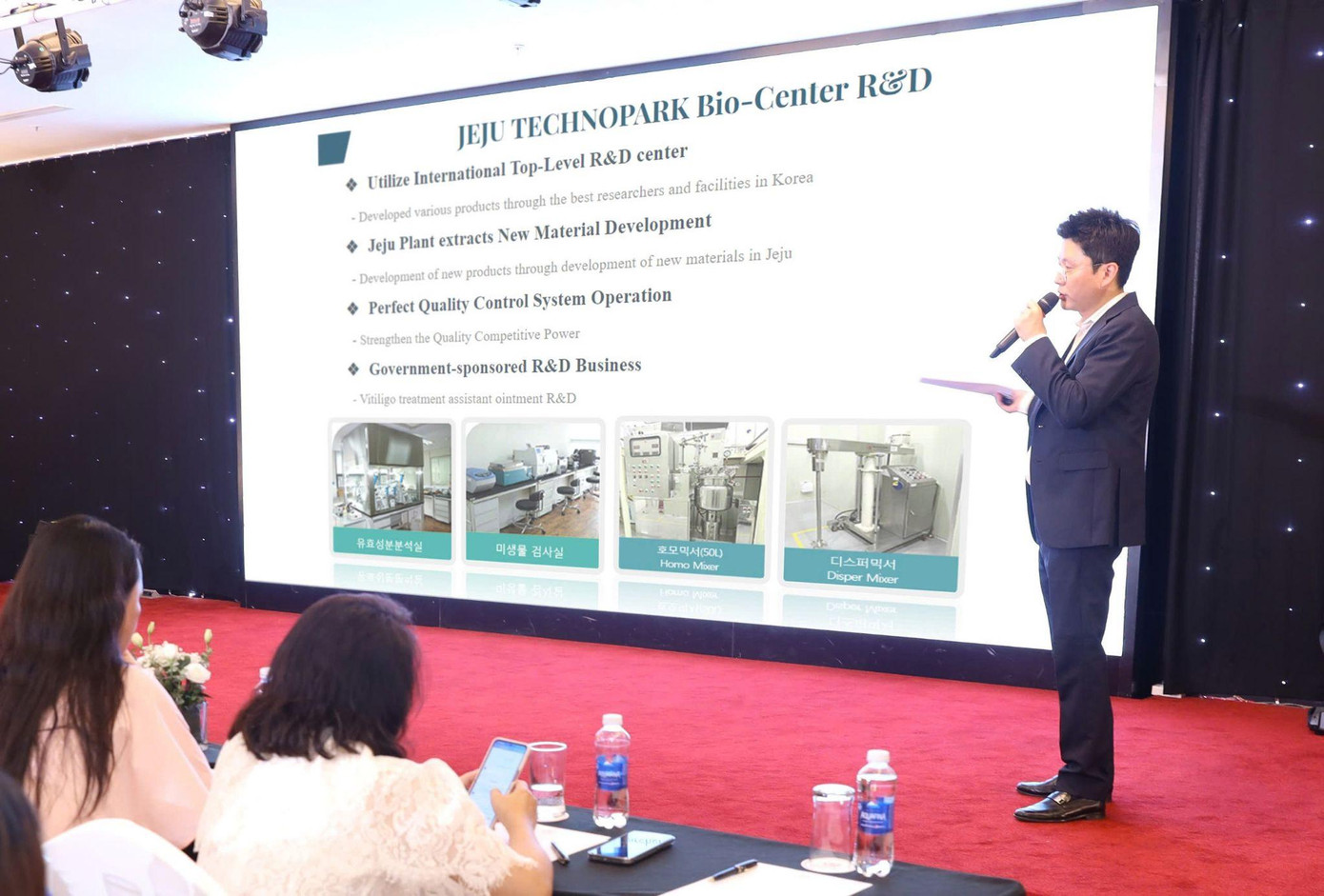 Chuyên gia thẩm mỹ quốc tế Lee Jung Yup chia sẻ về SkinMD