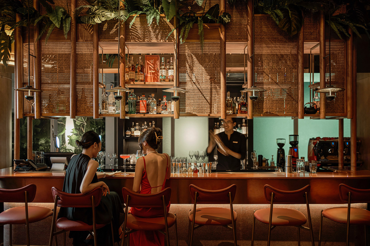 Những thành viên không thể tham dự phiên bản đầu tiên có thể tham gia buổi ghi hình “Have A Sip” được tổ chức lần thứ hai tại BARSON, Le Méridien Saigon, vào ngày 2/11