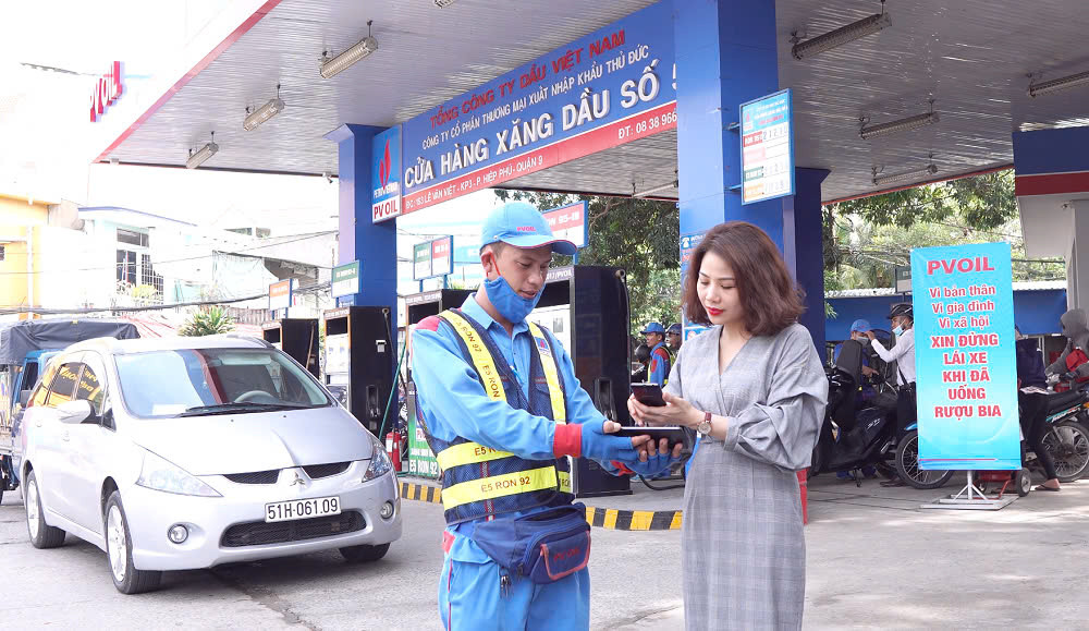 PVcomBank kết nối thành công hệ thống thanh toán với ứng dụng PVOIL 4U PVcomBank kết nối thành công hệ thống thanh toán với ứng dụng PVOIL 4U