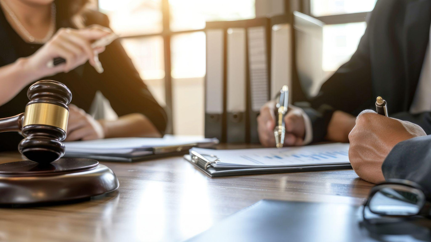 Hành lang pháp lý vững chắc đang thúc đẩy vai trò của bảo hiểm bảo lãnh Hành lang pháp lý vững chắc đang thúc đẩy vai trò của bảo hiểm bảo lãnh