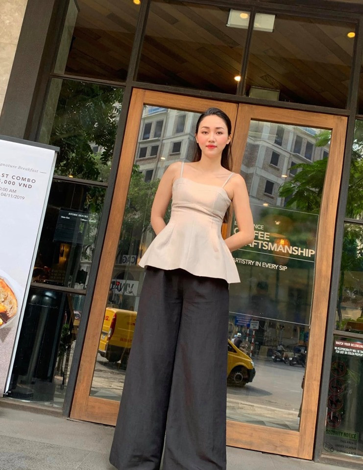 Tiểu Vy đăng ảnh gợi cảm, Mai Phương Thuý trầm trồ: 'Hoa hậu đẹp nhất đây rồi!' ảnh 15