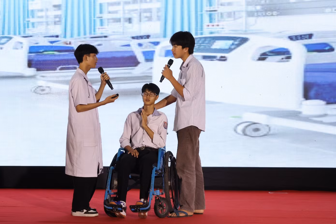 'Nói không với thuốc lá, thuốc lá điện tử và chất gây nghiện mới' ảnh 47