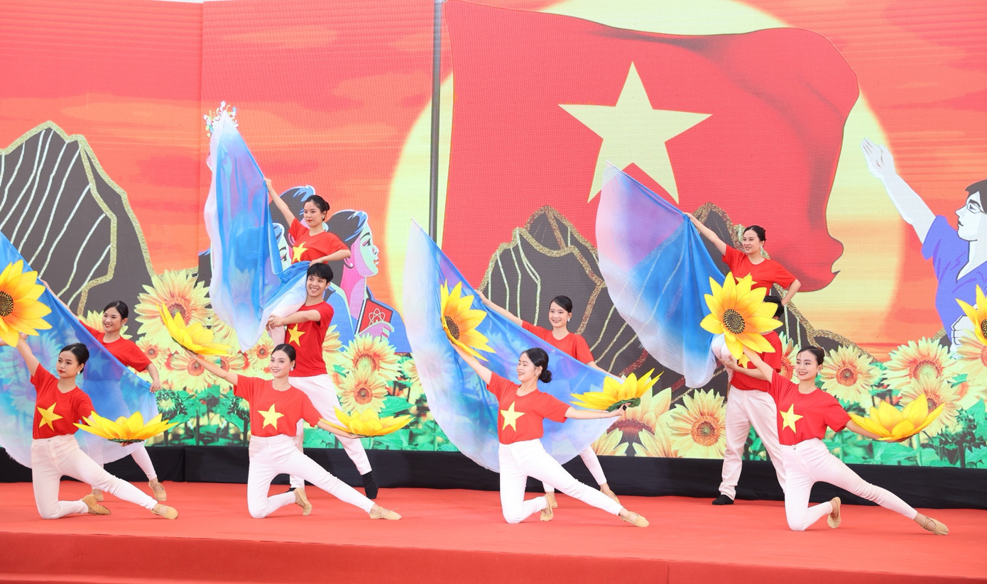 'Nói không với thuốc lá, thuốc lá điện tử và chất gây nghiện mới' ảnh 16