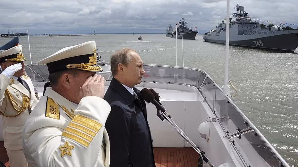 Hạm đội Baltic của Nga tập trận bất thường ảnh 3 Hạm đội Baltic của Nga tập trận bất thường ảnh 3