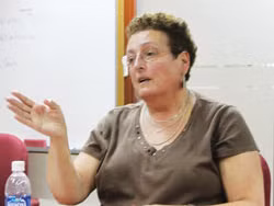 GS-TS Amal Sedky Winter - chuyên gia tâm lý hàng đầu của Mỹ (Thanh Niên)