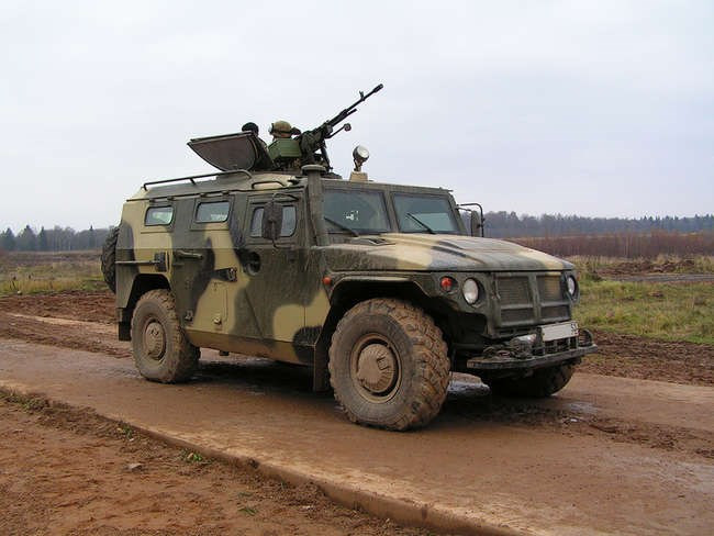 Tiger STS GAZ được thiết kế để vận tải và chở quân. (Nguồn: sdelanounas.ru)