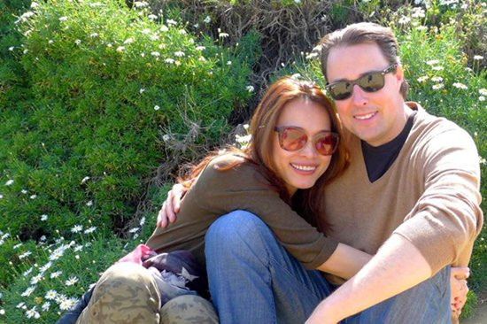 Cuộc sống của hoa hậu Ngọc Khánh bên trời Tây giờ ra sao? ảnh 2