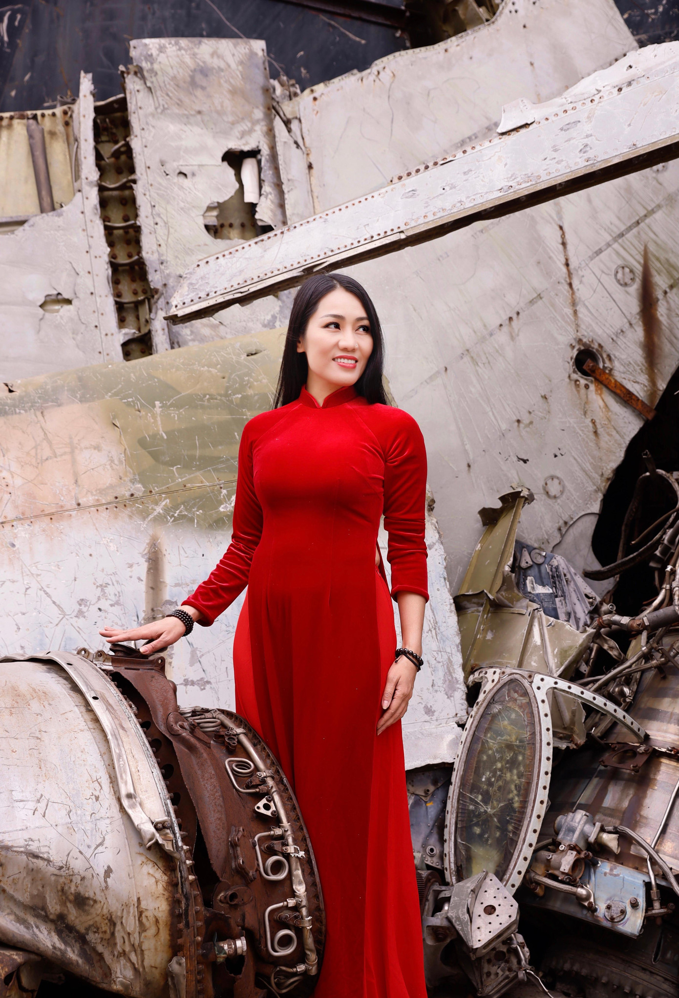 Qua album Đồng đội, Minh Thu muốn đưa tới người nghe một cái nhìn khác về nhạc đỏ. Qua album Đồng đội, Minh Thu muốn đưa tới người nghe một cái nhìn khác về nhạc đỏ.