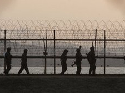 Căng thẳng trên bán đảo Triều Tiên gia tăng sau khi Bình Nhưỡng thử hạt nhân hồi tháng 2. Ảnh: AP