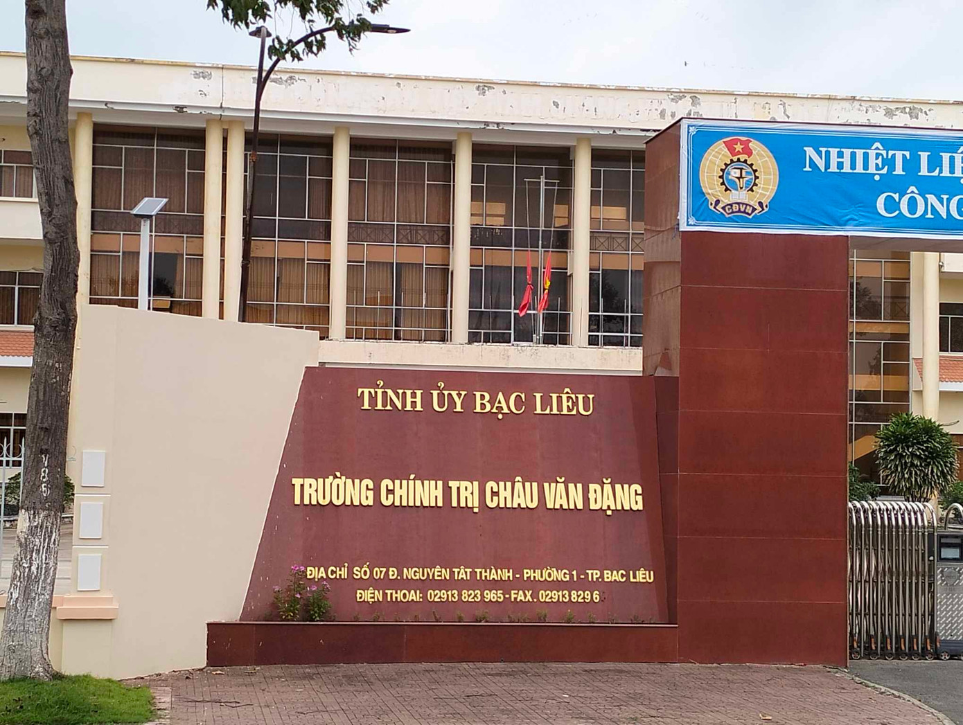 Trường Chính trị Châu Văn Đặng (TP. Bạc Liêu). Trường Chính trị Châu Văn Đặng (TP. Bạc Liêu).