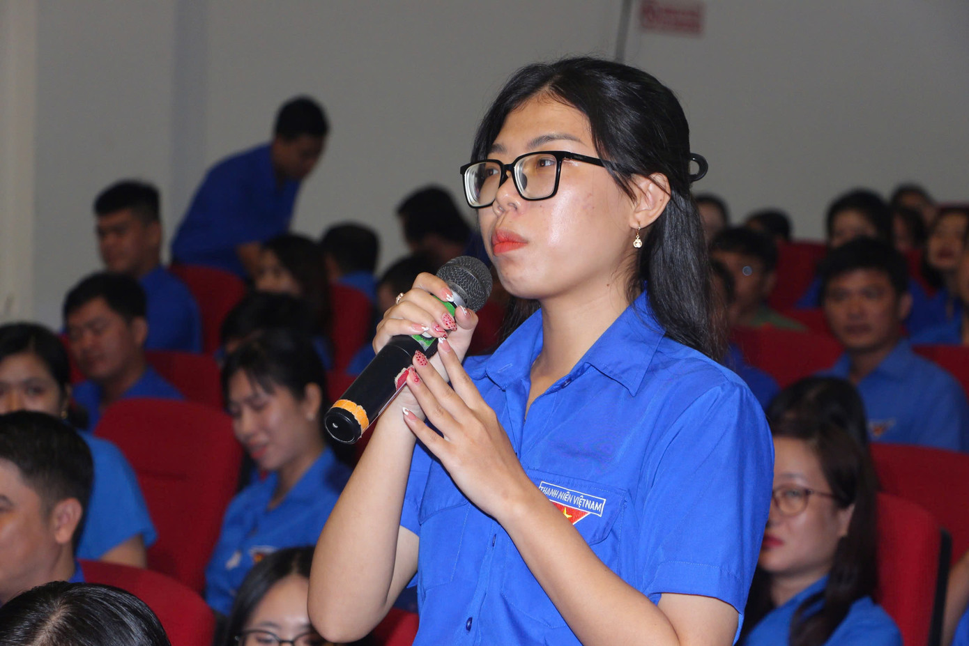 Nhiều đoàn viên, thanh niên có nhiều ý kiến, kiến nghị tập trung những vấn đề nổi bật của tỉnh. Nhiều đoàn viên, thanh niên có nhiều ý kiến, kiến nghị tập trung những vấn đề nổi bật của tỉnh.