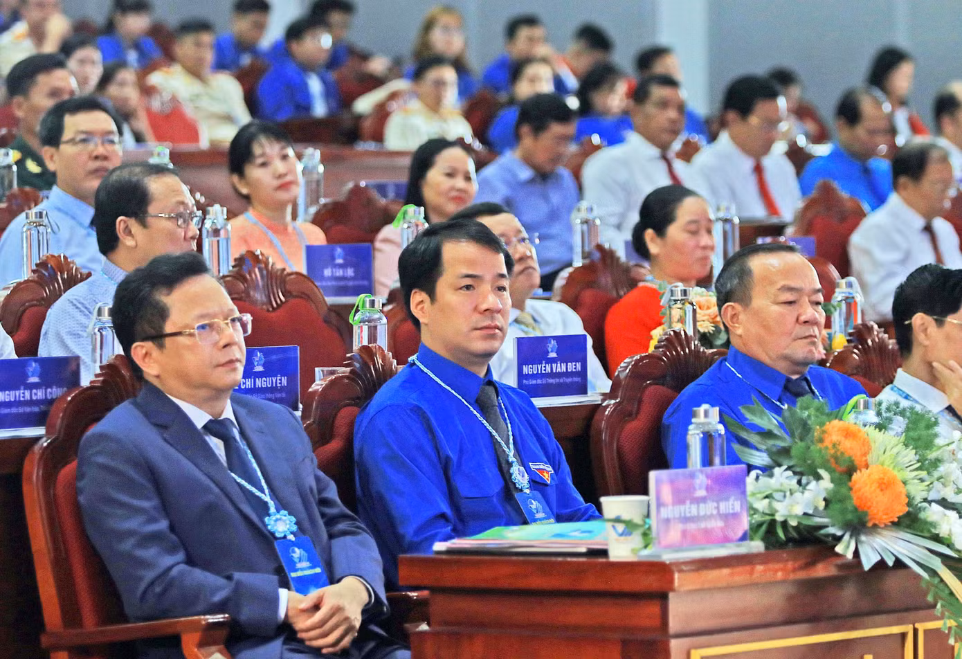 Anh Ngô Văn Cương – Bí thư T.Ư Đoàn, cùng lãnh đạo địa phương tham dự phiên trọng thể Đại hội Hội LHTN Việt Nam tỉnh Cà Mau lần thứ VII, nhiệm kỳ 2024 – 2029. Anh Ngô Văn Cương – Bí thư T.Ư Đoàn, cùng lãnh đạo địa phương tham dự phiên trọng thể Đại hội Hội LHTN Việt Nam tỉnh Cà Mau lần thứ VII, nhiệm kỳ 2024 – 2029.