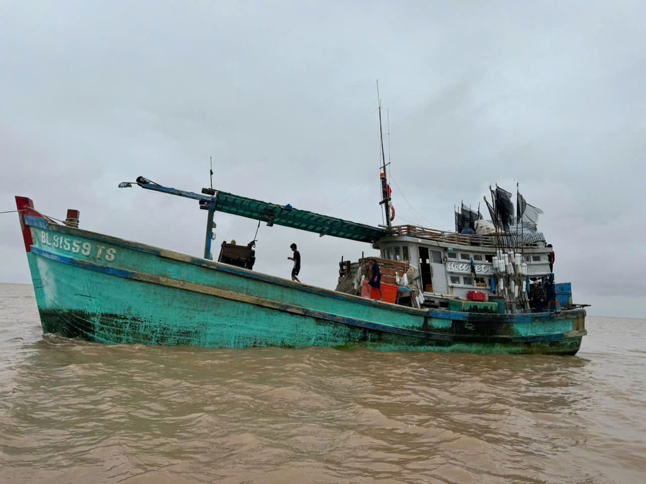 Tàu cá BL-91559-TS xảy ra vụ việc thuyền viên trên tàu bị đâm tử vong.