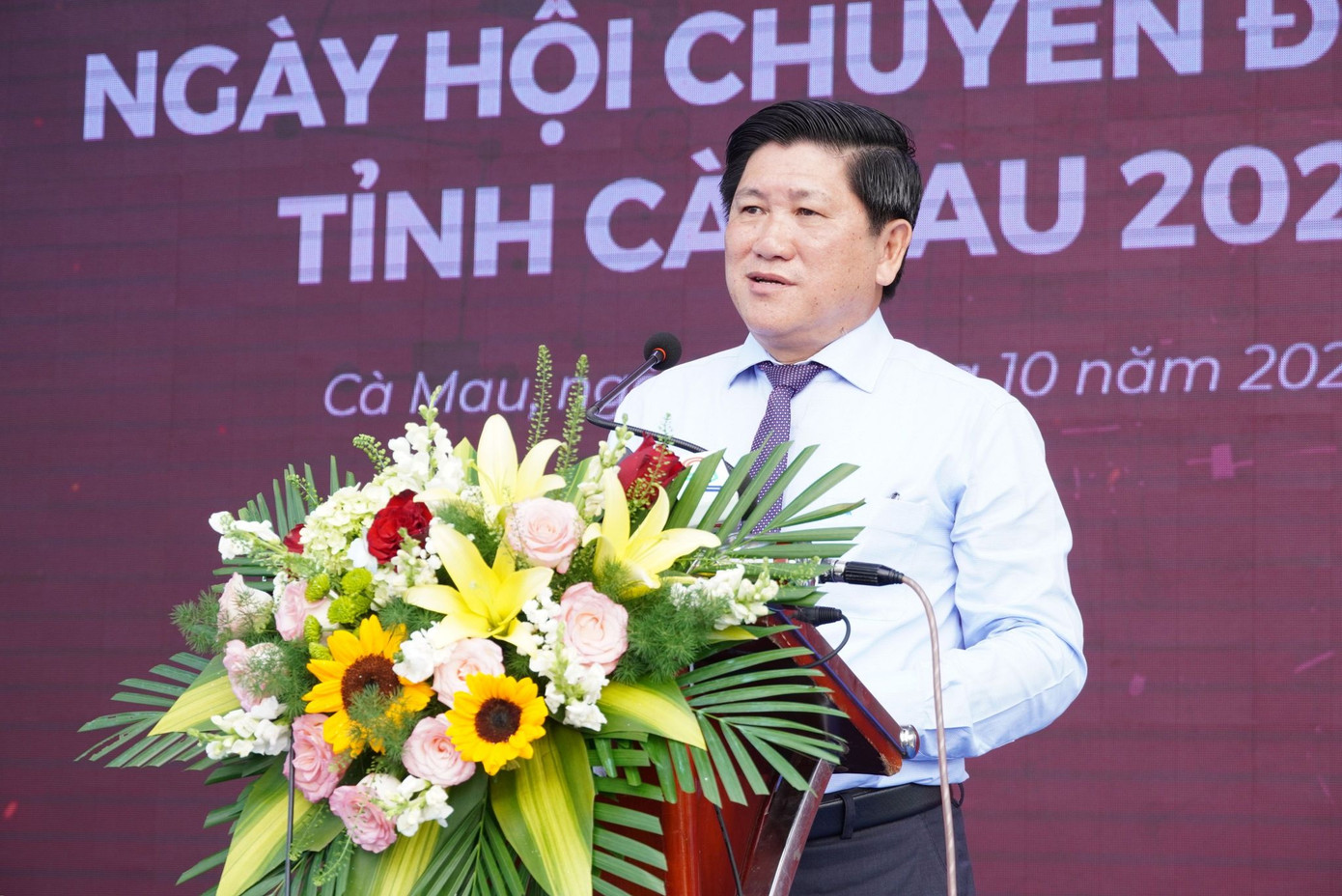 Ông Lê Văn Sử - Phó Chủ tịch UBND tỉnh Cà Mau phát biểu tại buổi lễ.