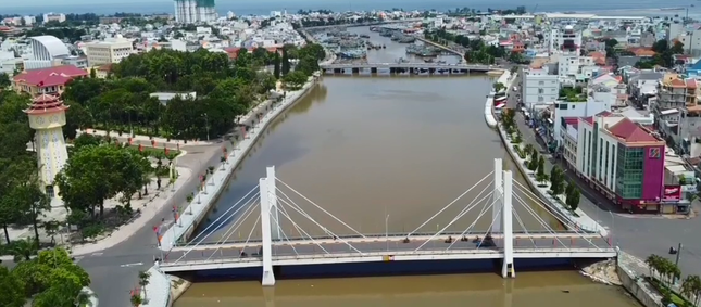 Sông Cà Ty (TP. Phan Thiết, tỉnh Bình Thuận) - nơi ông T. xin khai thác kho báu. Ảnh: D.Q.