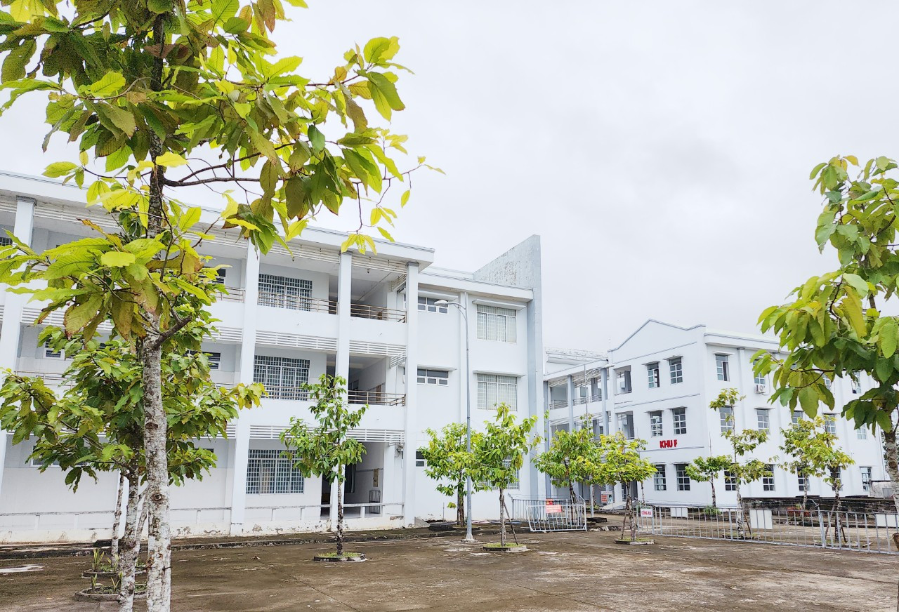 Bệnh viện Lao và Bệnh phổi Bạc Liêu.