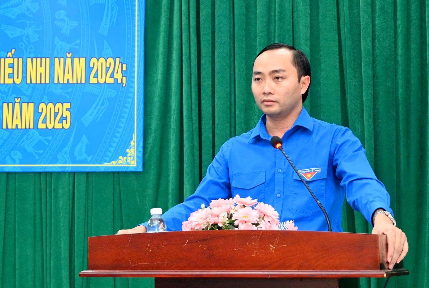 Anh Phạm Tuấn Tài - Bí thư Tỉnh Đoàn Bạc Liêu phát biểu tại hội nghị.