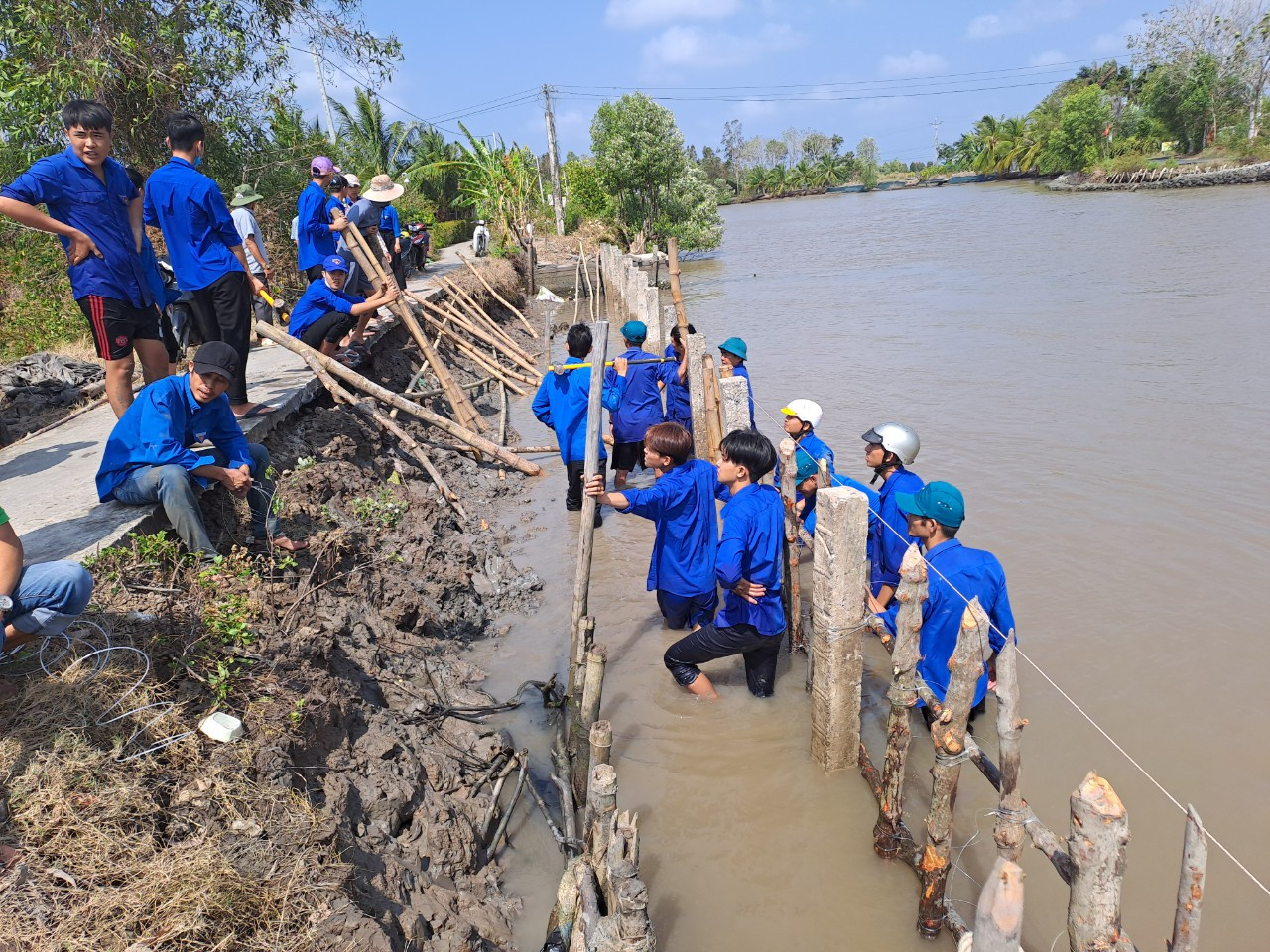 Tuổi trẻ Cà Mau thực hiện nhiều công trình, phần việc ý nghĩa, tạo được sức lan toả, sự chuyển biến quan trọng tới toàn thể cộng đồng.