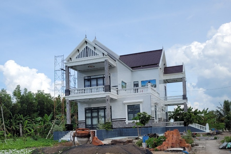 Căn 'biệt thự' xây trên đất lâm nghiệp.